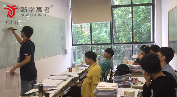资阳高考复读学校